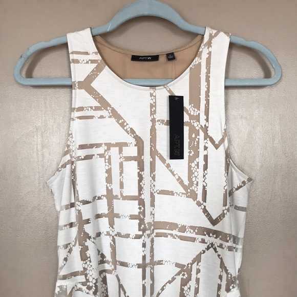 Dress - Picture 3 of 7